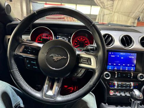 Used 2020 Ford Mustang Premium image 15