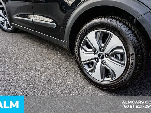 Used 2019 Kia Niro EX Premium w/ Sunroof Package image 16