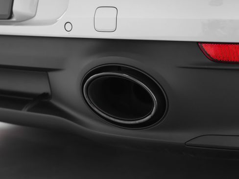 Certified 2023 Porsche 911 Carrera GTS RWD image 21