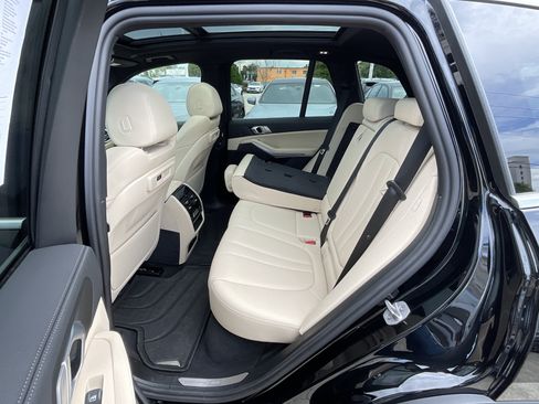 Certified 2022 BMW X5 sDrive40i w/ Premium Package RWD image 27