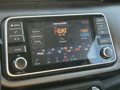 Certified 2020 Nissan Kicks SV image 7