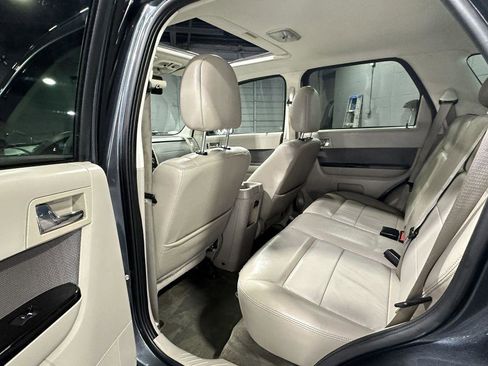 Used 2009 Ford Escape Limited image 32