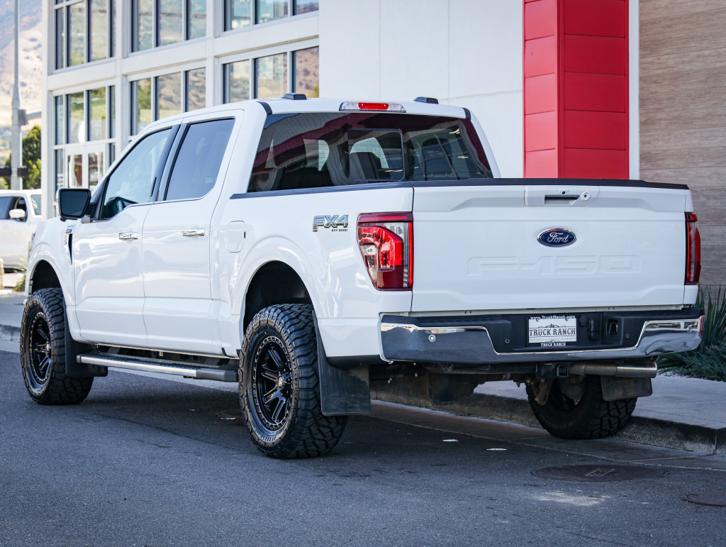 Used 2024 Ford F150 Lariat w/ Equipment Group 502A High AWD/4WD image 6