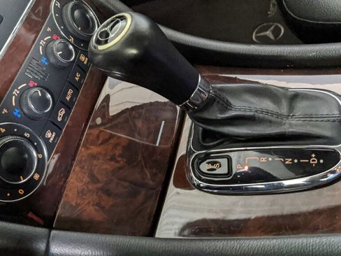 Used 2005 Mercedes-Benz C 320 4MATIC Sedan image 18