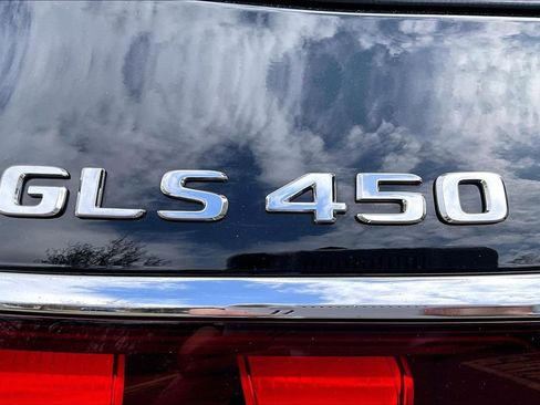 Certified 2024 Mercedes-Benz GLS 450 4MATIC image 33