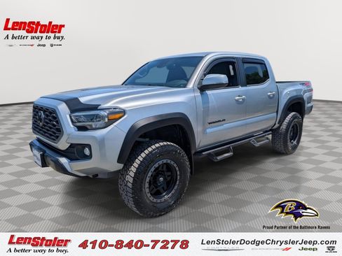 Used 2023 Toyota Tacoma TRD Off-Road AWD/4WD image 1