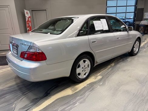 Used 2003 Toyota Avalon XLS FWD image 26