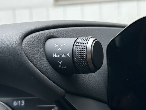 Used 2024 Lexus ES 350 w/ Premium Package image 40