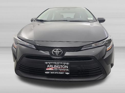 Used 2026 Toyota Corolla LE FWD image 10