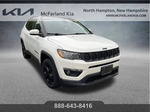Used 2019 Jeep Compass Latitude AWD/4WD image 3