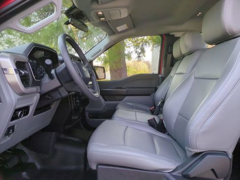 Used 2023 Ford F150 XL w/ XL Chrome Appearance Package AWD/4WD image 12