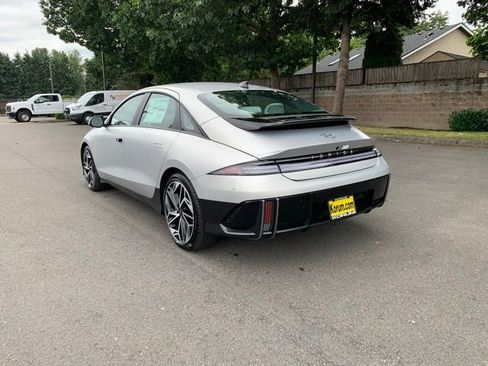 New 2025 Hyundai Ioniq 6 SEL image 3