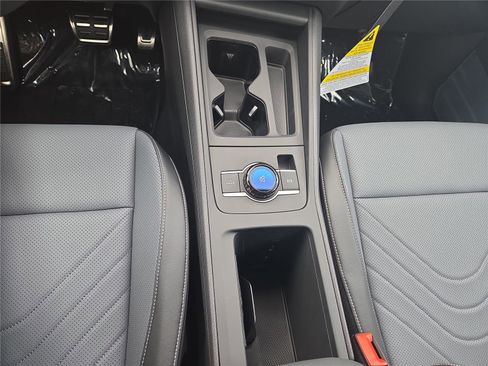 New 2026 Volkswagen Tiguan SE R-Line AWD/4WD image 21