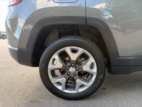 Used 2020 Jeep Compass Limited AWD/4WD image 11