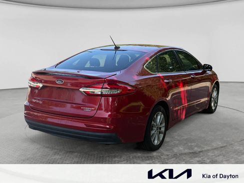 Used 2020 Ford Fusion Energi Titanium FWD image 5