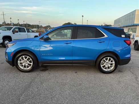 Used 2024 Chevrolet Equinox LT image 4