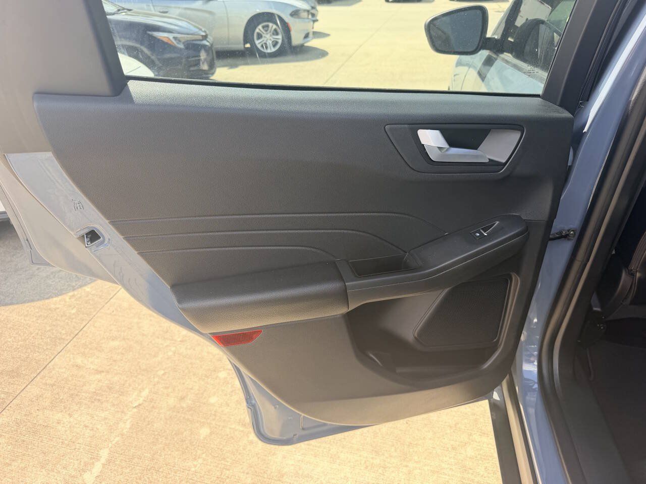 Used 2024 Ford Escape ST-Line w/ Tech Pack #1 FWD image 19