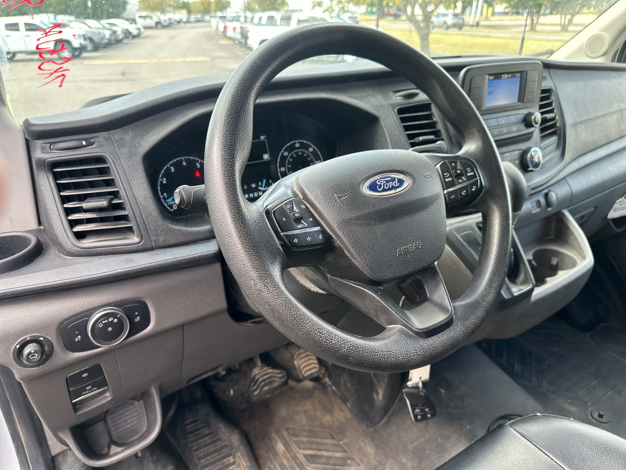 Used 2025 Ford Transit 250 148 Medium Roof RWD image 16