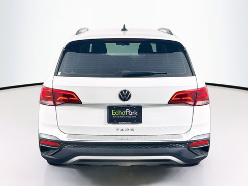 Used 2022 Volkswagen Taos S FWD image 7