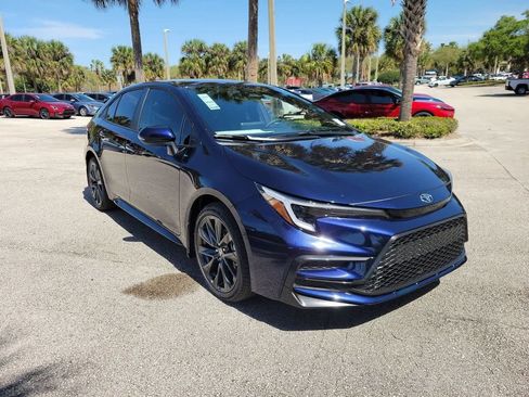 New 2026 Toyota Corolla SE FWD image 2