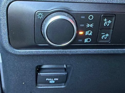 Used 2023 Ford Bronco Wildtrak AWD/4WD image 22