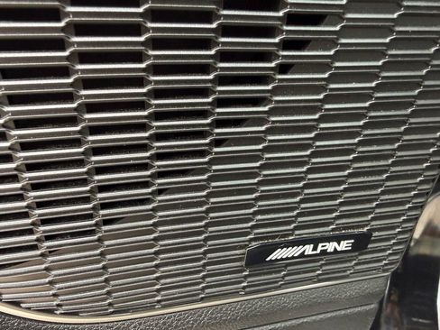 Used 2022 Jeep Grand Cherokee Limited 4xe image 31