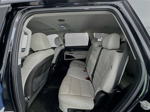 Used 2023 Kia Telluride EX FWD image 26