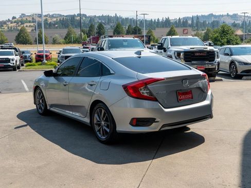 Used 2020 Honda Civic EX image 5