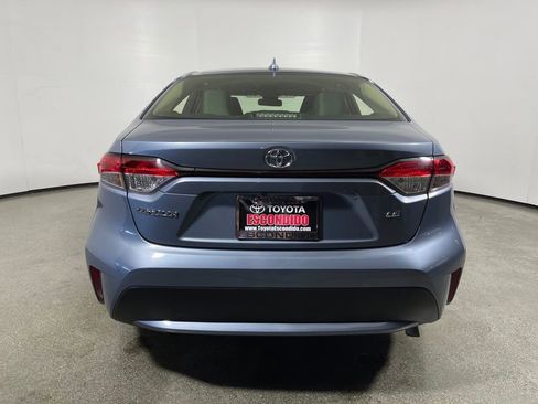 Certified 2022 Toyota Corolla LE image 4