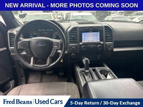 Used 2019 Ford F150 XLT w/ Equipment Group 302A Luxury AWD/4WD image 11