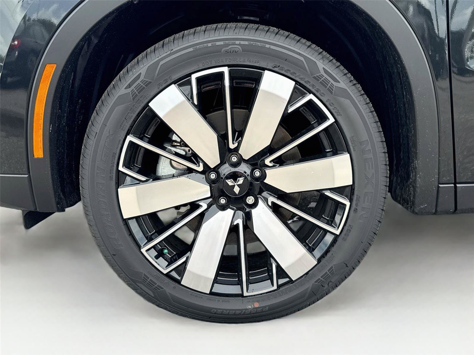 New 2026 Mitsubishi Outlander SE FWD image 34