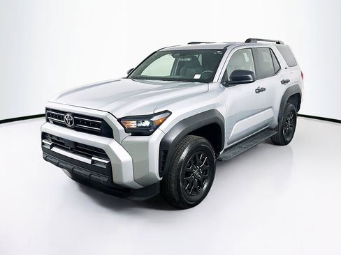 Used 2025 Toyota 4Runner SR5 image 3