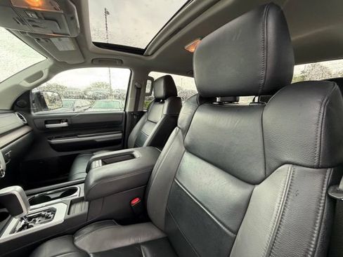 Used 2020 Toyota Tundra Limited w/ Limited Premium Package AWD/4WD image 11