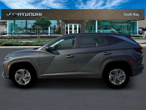 New 2026 Hyundai Tucson Blue SE AWD/4WD image 3