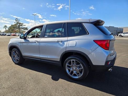 Used 2023 Honda Passport EX-L image 6