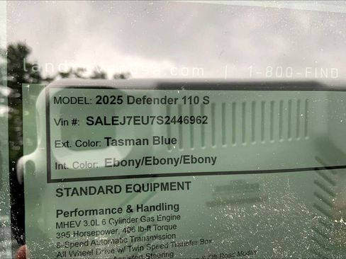 New 2025 Land Rover Defender 110 S image 4