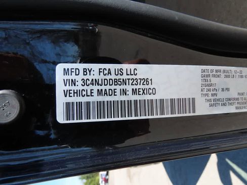 Used 2022 Jeep Compass Trailhawk w/ Trailhawk Elite Group image 30