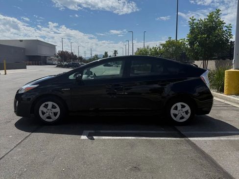 Used 2010 Toyota Prius Two image 4