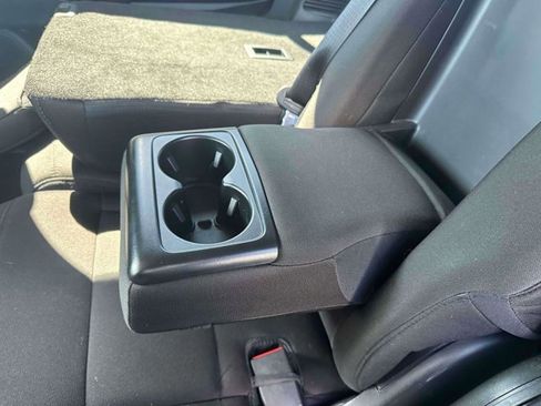 Certified 2022 Ford Explorer XLT w/ Class IV Trailer Tow Package image 12