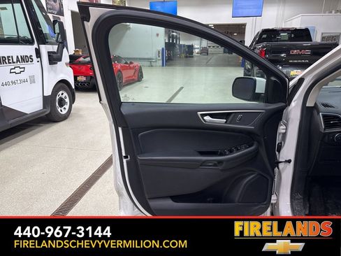 Used 2019 Ford Edge SEL w/ Equipment Group 201A image 9