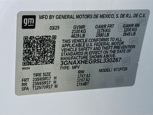 Used 2025 Chevrolet Equinox LT FWD image 33