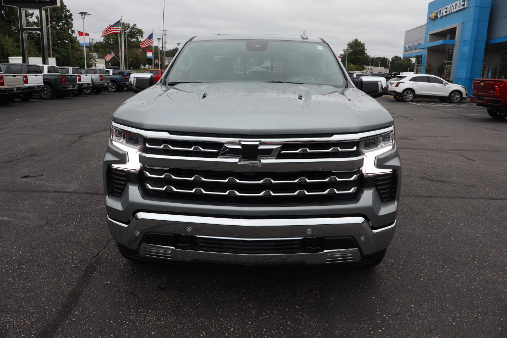 New 2026 Chevrolet Silverado 1500 LTZ w/ LTZ Premium Package AWD/4WD image 25