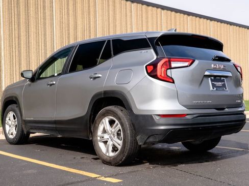 Certified 2024 GMC Terrain SLE image 7