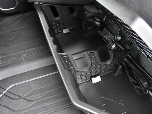 Used 2025 Chevrolet Silverado 1500 LTZ w/ Technology Package image 52