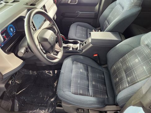 New 2025 Ford Bronco Heritage Edition image 11