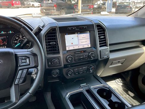 Used 2018 Ford F150 XLT w/ Equipment Group 302A Luxury AWD/4WD image 6