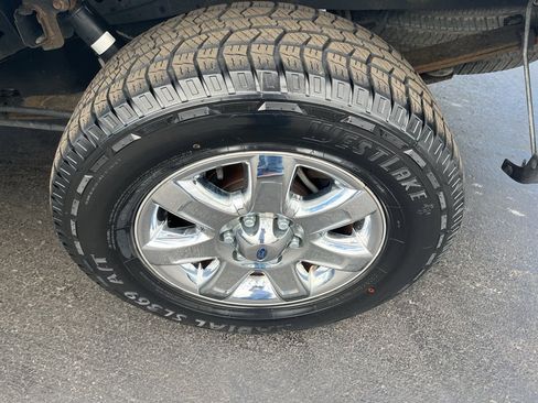 Used 2014 Ford F150 XLT w/ Equipment Group 302A Luxury image 32