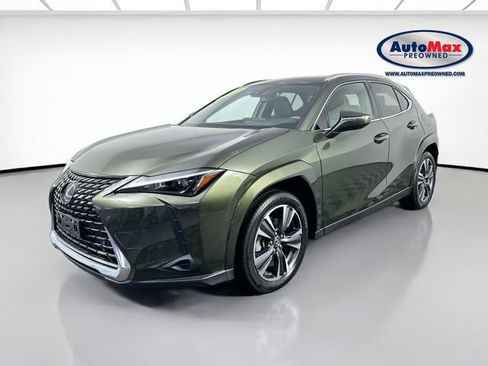 Used 2024 Lexus UX 250h AWD w/ Premium Package image 5