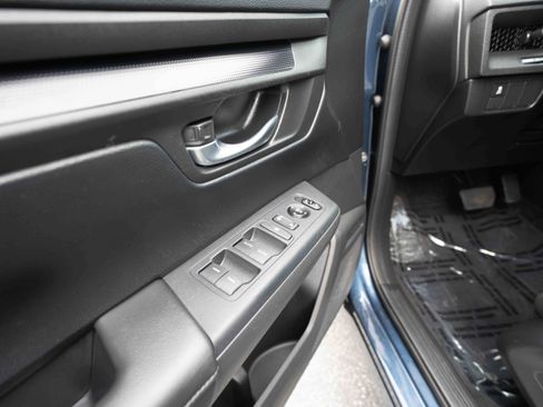 Used 2024 Honda CR-V EX image 7