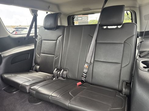 Used 2019 GMC Yukon XL Denali w/ Denali Ultimate Package AWD/4WD image 27
